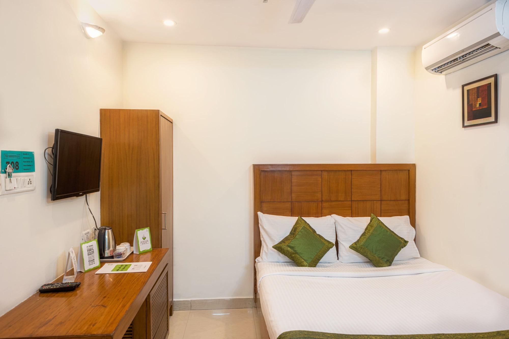 Treebo Trend Grand Plaza Nampally Hyderabad Exterior foto